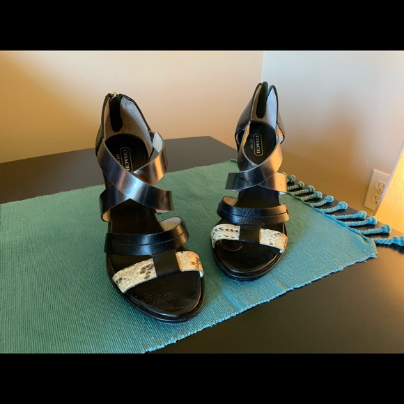 Women’s “Coach” high heels - Picture 3 of 6